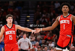 范弗利特点名力挺！火箭谢泼德5战场均16.4+2.4断，探花秀不会水